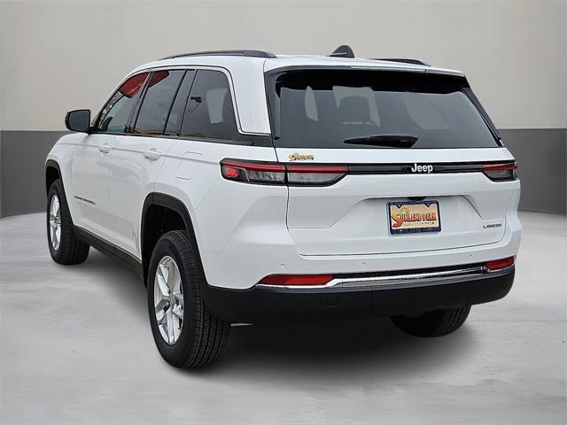 2025 Jeep Grand Cherokee GRAND CHEROKEE LAREDO X 4X2
