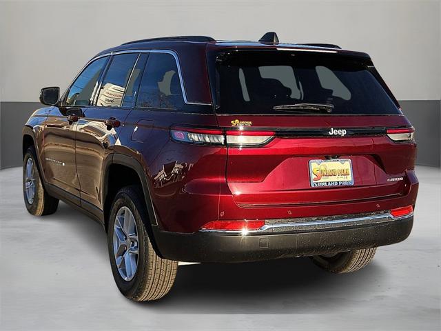 2025 Jeep Grand Cherokee GRAND CHEROKEE LAREDO X 4X2