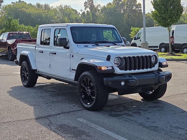 2025 Jeep Gladiator GLADIATOR NIGHTHAWK 4X4