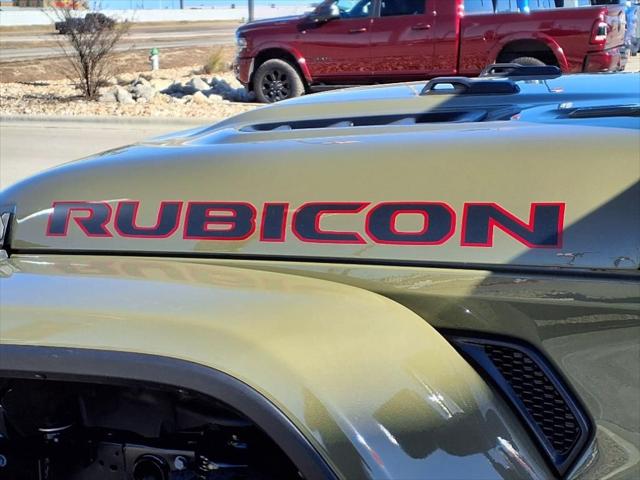 2025 Jeep Gladiator GLADIATOR RUBICON X 4X4