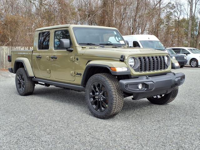 2025 Jeep Gladiator GLADIATOR NIGHTHAWK 4X4