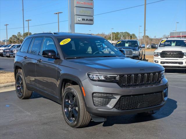 2025 Jeep Grand Cherokee GRAND CHEROKEE ALTITUDE X 4X4