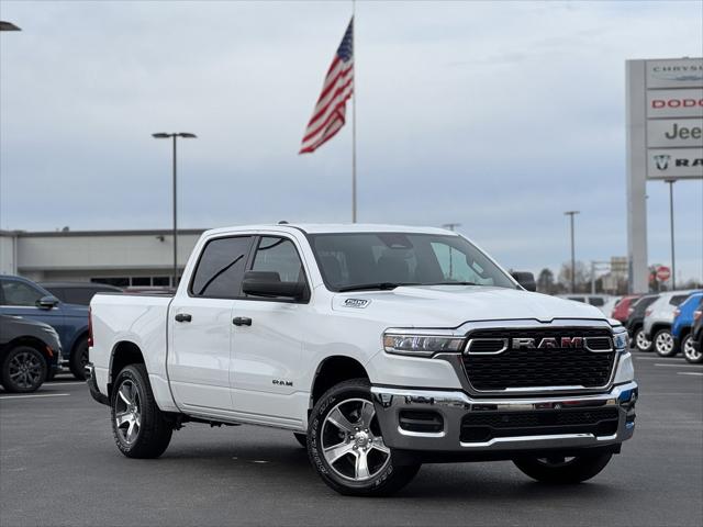 2025 RAM Ram 1500 RAM 1500 TRADESMAN CREW CAB 4X4 57 BOX