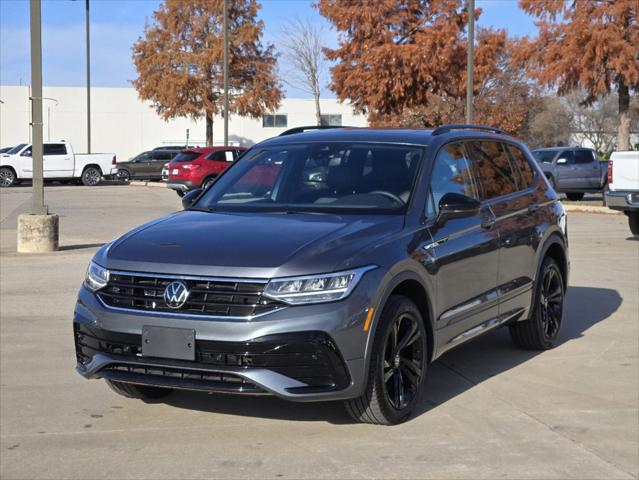 2024 Volkswagen Tiguan 2.0T SE R-Line Black