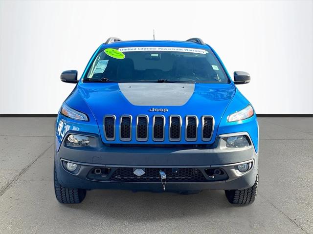 2017 Jeep Cherokee Trailhawk 4x4 2017 Jeep Cherokee Trailhawk 4x4