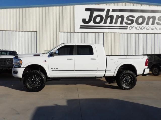 2022 RAM 3500 Limited Mega Cab 4x4 64 Box