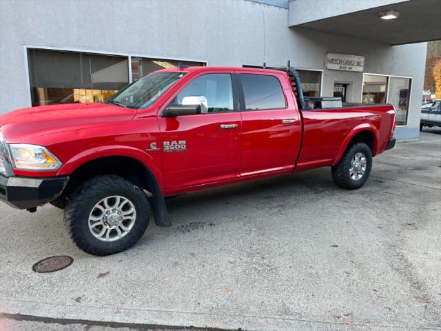 2018 RAM 3500 Laramie Crew Cab 4x4 8 Box