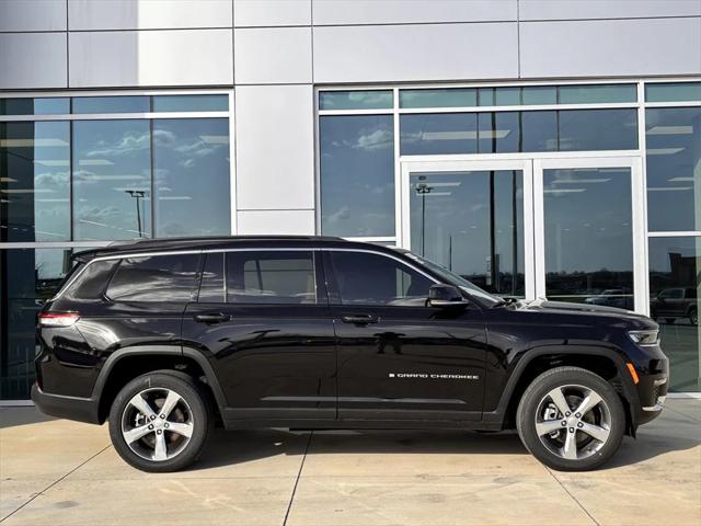 2025 Jeep Grand Cherokee GRAND CHEROKEE L LIMITED 4X2