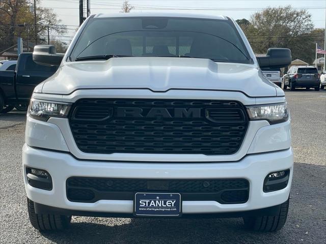 2025 RAM Ram 1500 RAM 1500 TRADESMAN CREW CAB 4X4 57 BOX