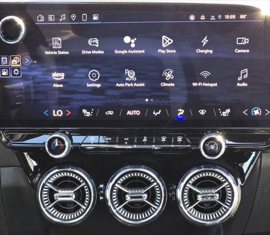 2025 Chevrolet V Blazer eAWD LT