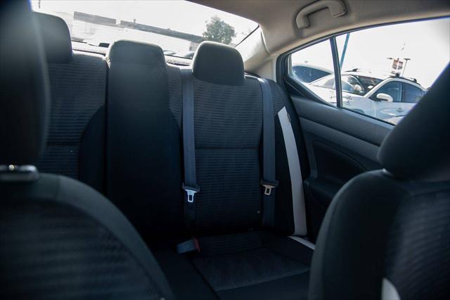 2021 Nissan Versa SV Xtronic CVT