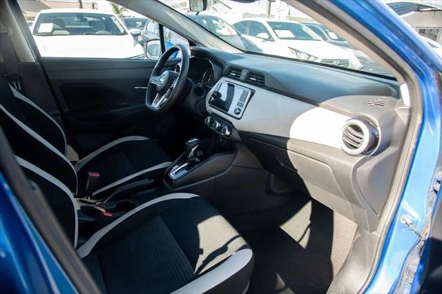 2021 Nissan Versa SV Xtronic CVT