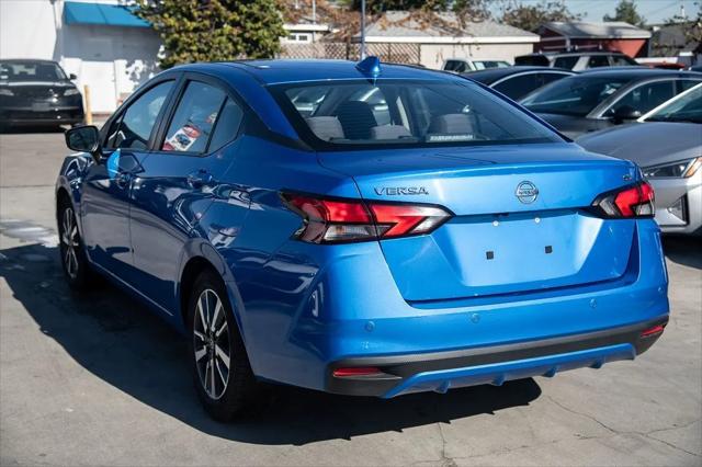 2021 Nissan Versa SV Xtronic CVT