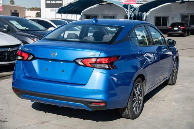 2021 Nissan Versa SV Xtronic CVT