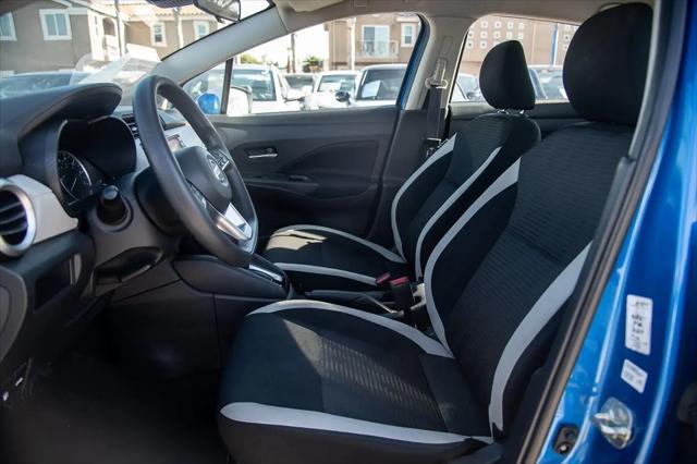 2021 Nissan Versa SV Xtronic CVT