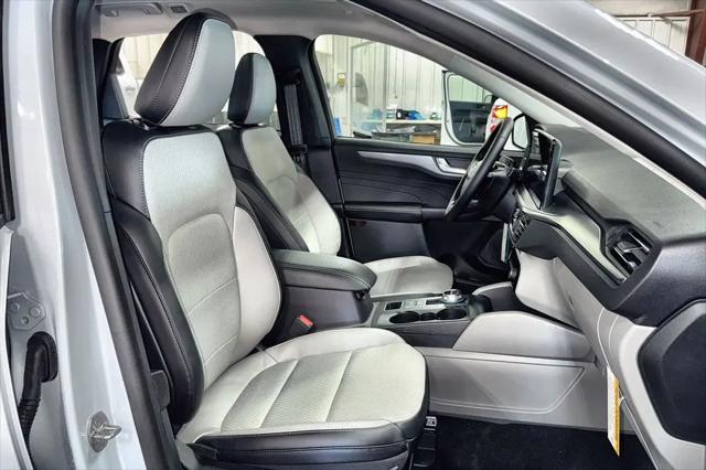 2025 Ford Escape PHEV