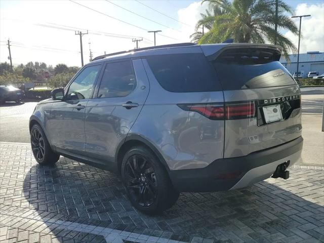 2025 Land Rover Discovery P300 S