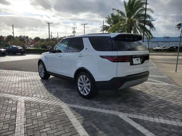 2025 Land Rover Discovery P300 S