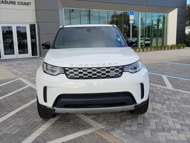 2025 Land Rover Discovery P300 S