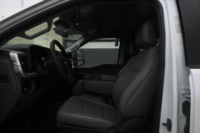 2024 Ford F-550 XL