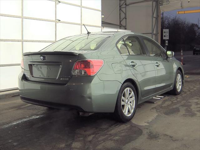 2016 Subaru Impreza 2.0i Premium 4