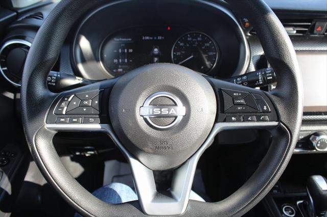 2023 Nissan Kicks SV Xtronic CVT