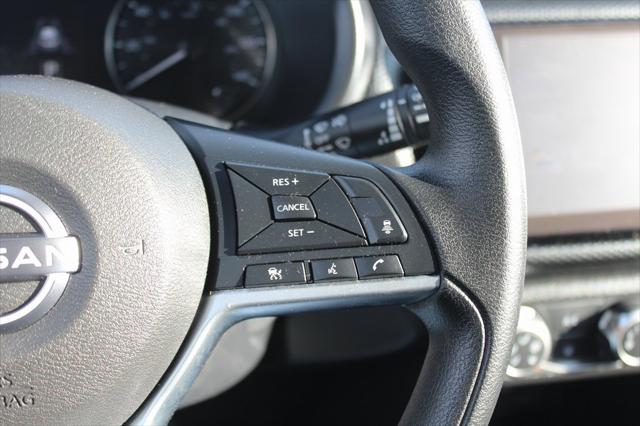 2023 Nissan Kicks SV Xtronic CVT