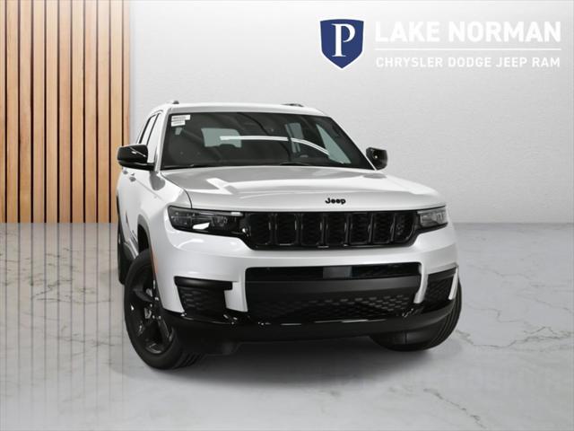 2025 Jeep Grand Cherokee GRAND CHEROKEE L ALTITUDE X 4X4