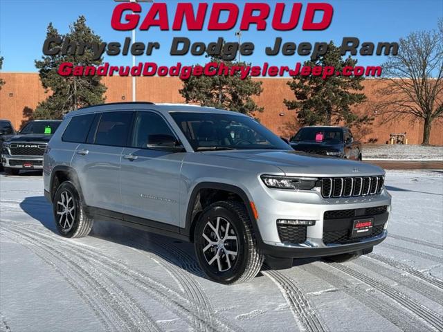 2025 Jeep Grand Cherokee GRAND CHEROKEE L LIMITED 4X4