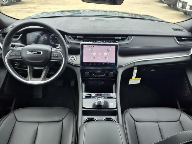 2025 Jeep Grand Cherokee GRAND CHEROKEE LIMITED 4X2