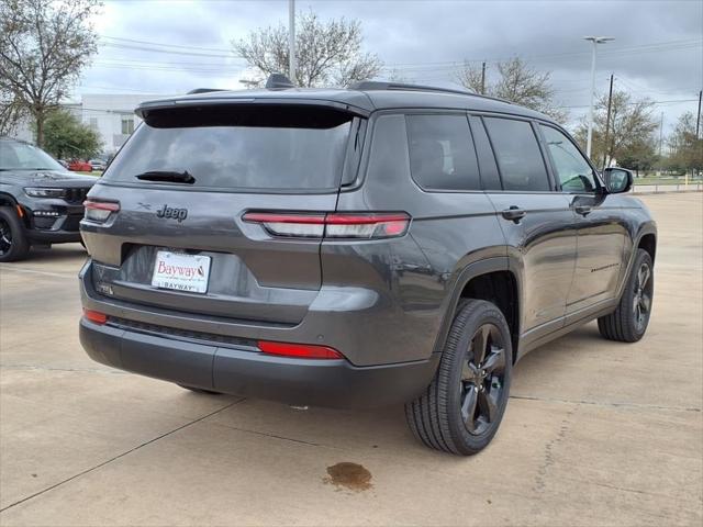 2025 Jeep Grand Cherokee GRAND CHEROKEE L ALTITUDE X 4X2