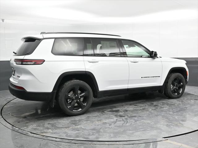 2025 Jeep Grand Cherokee GRAND CHEROKEE L ALTITUDE X 4X4