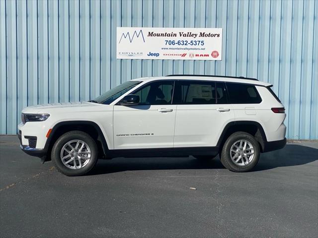 2025 Jeep Grand Cherokee GRAND CHEROKEE L LAREDO X 4X4