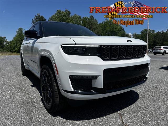 2025 Jeep Grand Cherokee GRAND CHEROKEE L SUMMIT 4X4