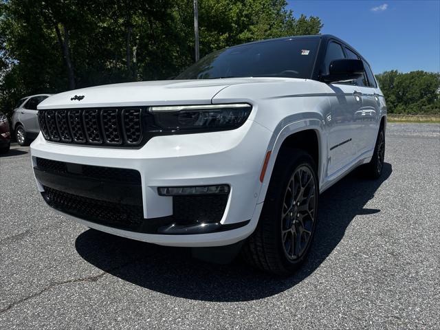 2025 Jeep Grand Cherokee GRAND CHEROKEE L SUMMIT 4X4