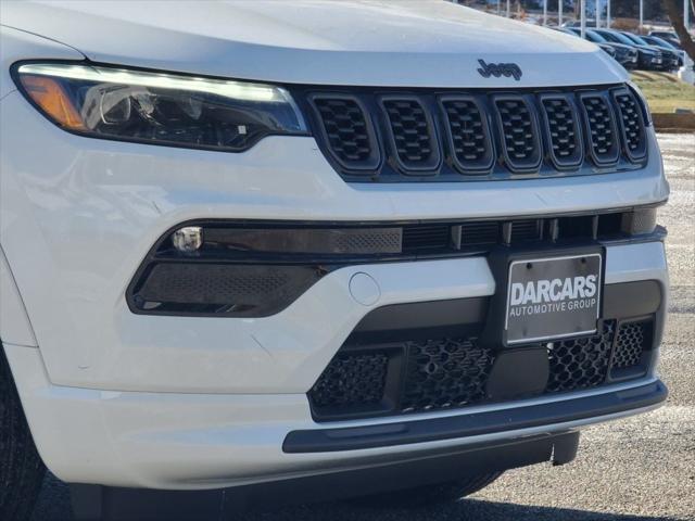 2025 Jeep Compass COMPASS LIMITED 4X4