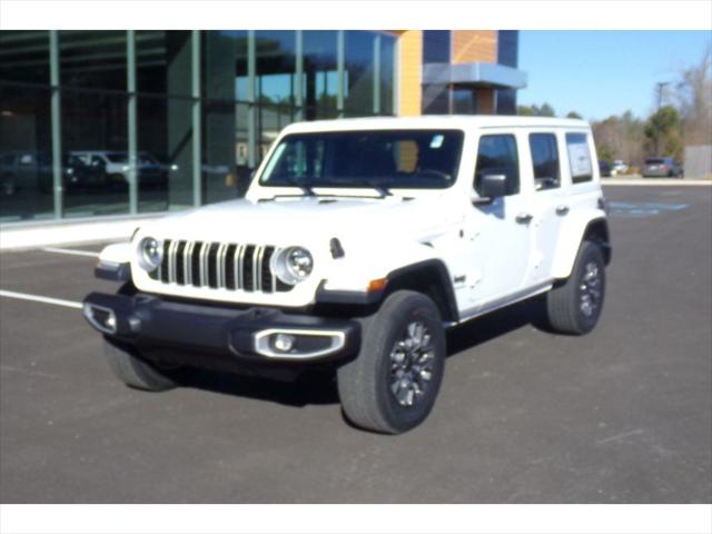 2025 Jeep Wrangler WRANGLER 4-DOOR SAHARA