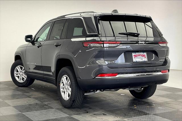 2025 Jeep Grand Cherokee GRAND CHEROKEE LAREDO 4X4