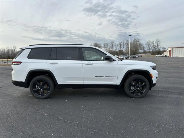 2025 Jeep Grand Cherokee GRAND CHEROKEE L ALTITUDE X 4X4