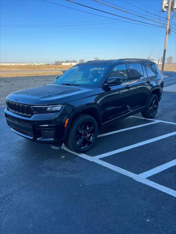 2025 Jeep Grand Cherokee GRAND CHEROKEE L ALTITUDE 4X4