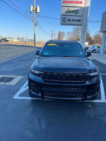 2025 Jeep Grand Cherokee GRAND CHEROKEE L ALTITUDE 4X4