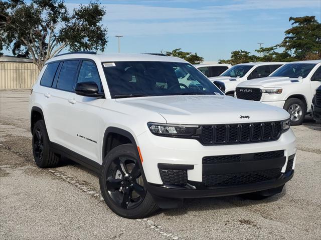 2025 Jeep Grand Cherokee GRAND CHEROKEE L ALTITUDE 4X2