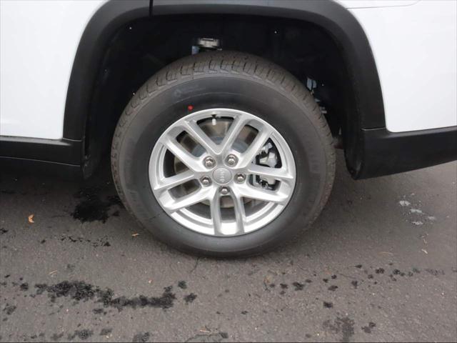 2025 Jeep Grand Cherokee L Laredo X 4x4