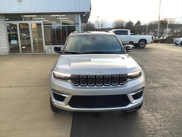 2025 Jeep Grand Cherokee GRAND CHEROKEE SUMMIT 4X4