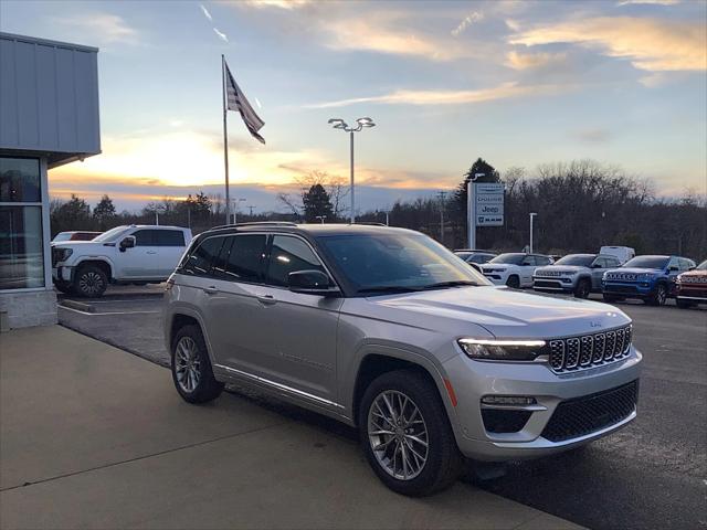 2025 Jeep Grand Cherokee GRAND CHEROKEE SUMMIT 4X4