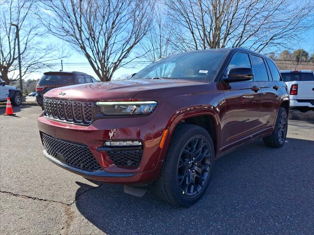 2025 Jeep Grand Cherokee GRAND CHEROKEE SUMMIT 4X4