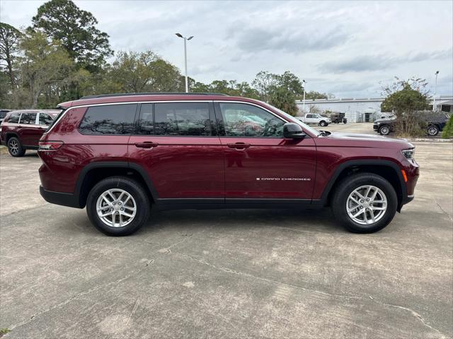 2025 Jeep Grand Cherokee GRAND CHEROKEE L LAREDO 4X4