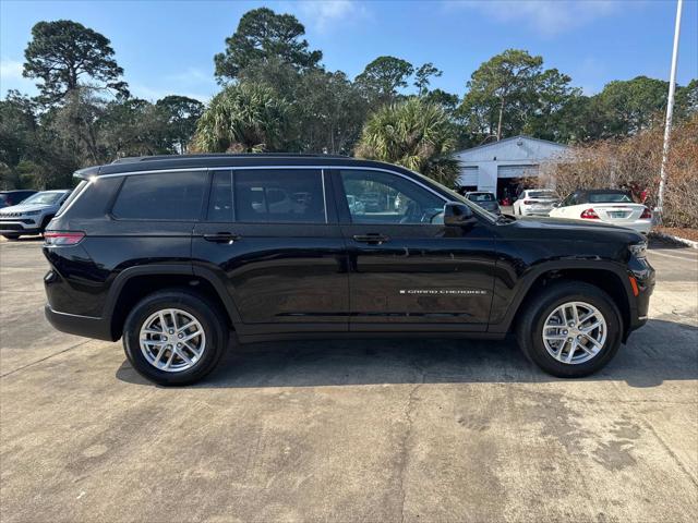 2025 Jeep Grand Cherokee GRAND CHEROKEE L LAREDO 4X4