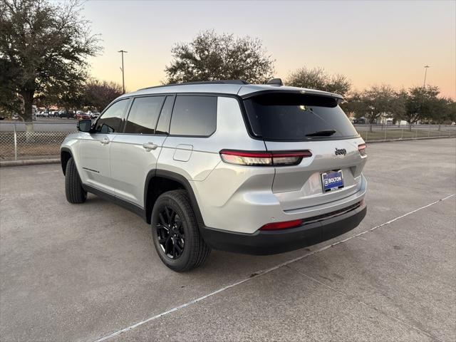 2025 Jeep Grand Cherokee GRAND CHEROKEE L ALTITUDE X 4X2