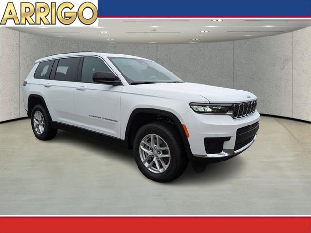 2025 Jeep Grand Cherokee GRAND CHEROKEE L LAREDO 4X4